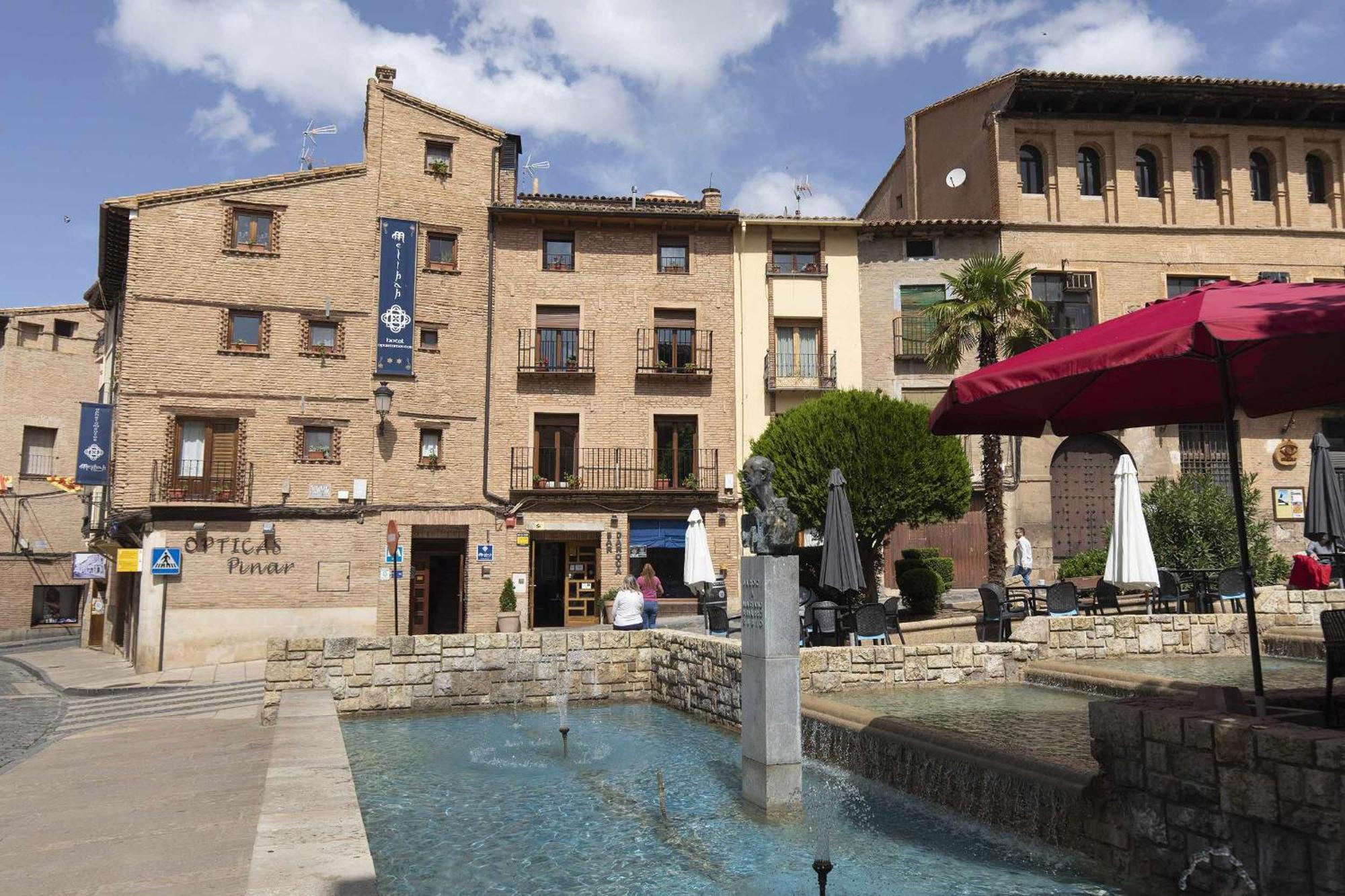 Hotel Apartamentos Melihah Daroca Exterior foto